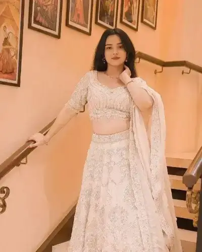 Escort Service In Shiggaon